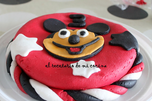 tarta de mickey fondant de miel