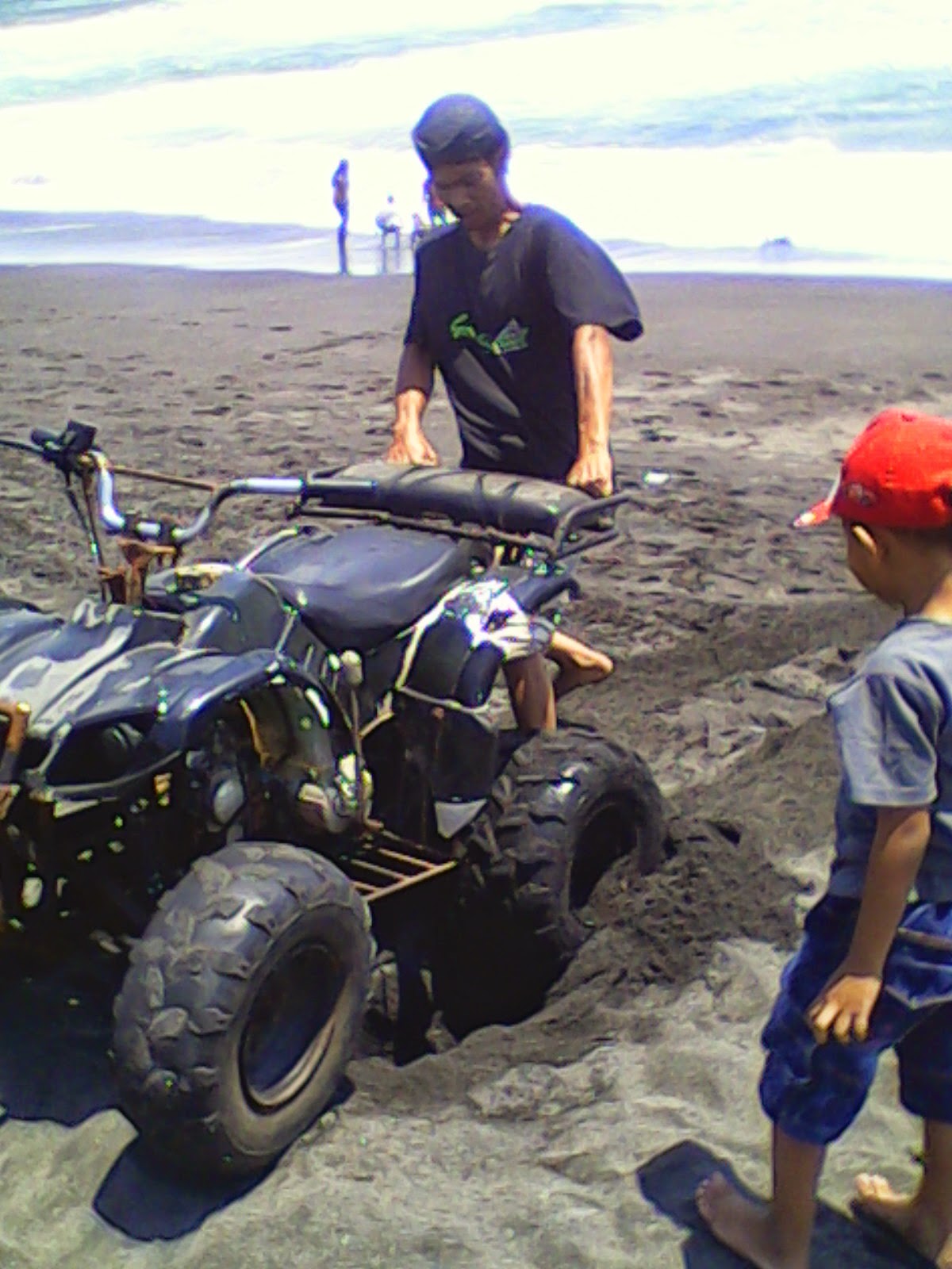 Tragedi MOTOR ATV Pantai Depok JOGJA Informasi Moto GP