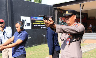 Polres Tuban Gelar Latihan Menembak Tingkatkan Kemampuan Anggota Pemegang Senpi