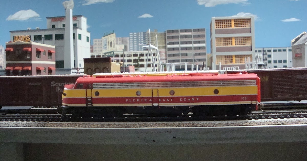 New York Central Train Layout: Florida East Coast E9A #1031