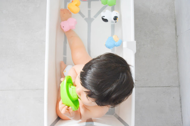 routine bain bébé