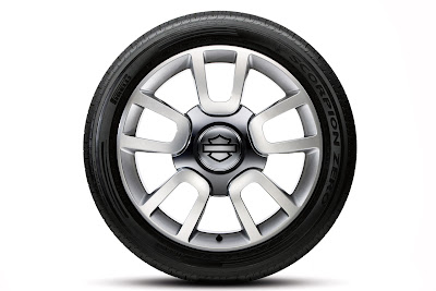 2011 Ford F-150 Harley-Davidson Wheel