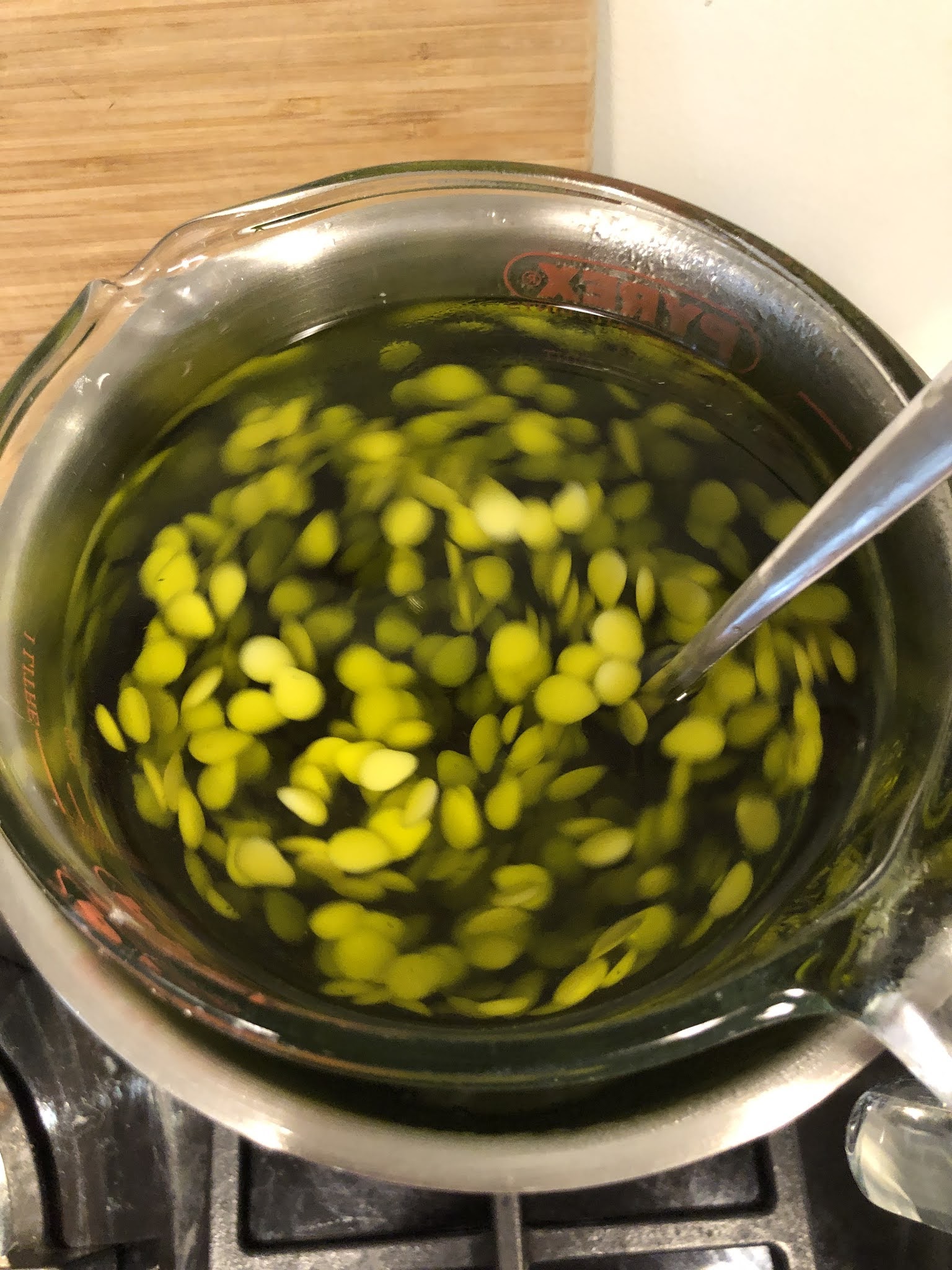 brandnetelzalf recept verhouding tabel brandnetel zelf maken