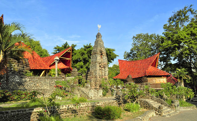 Gereja Puhsarang Kediri