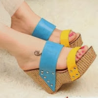 Sepatu Wedges Candy Silky Waterproof