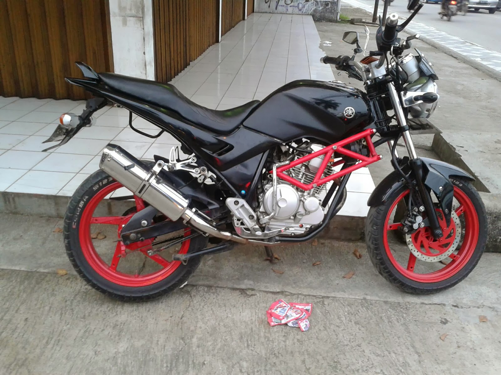 Goresan Jiwa MODIFIKASI YAMAHA SCORPIO MINIMALIS