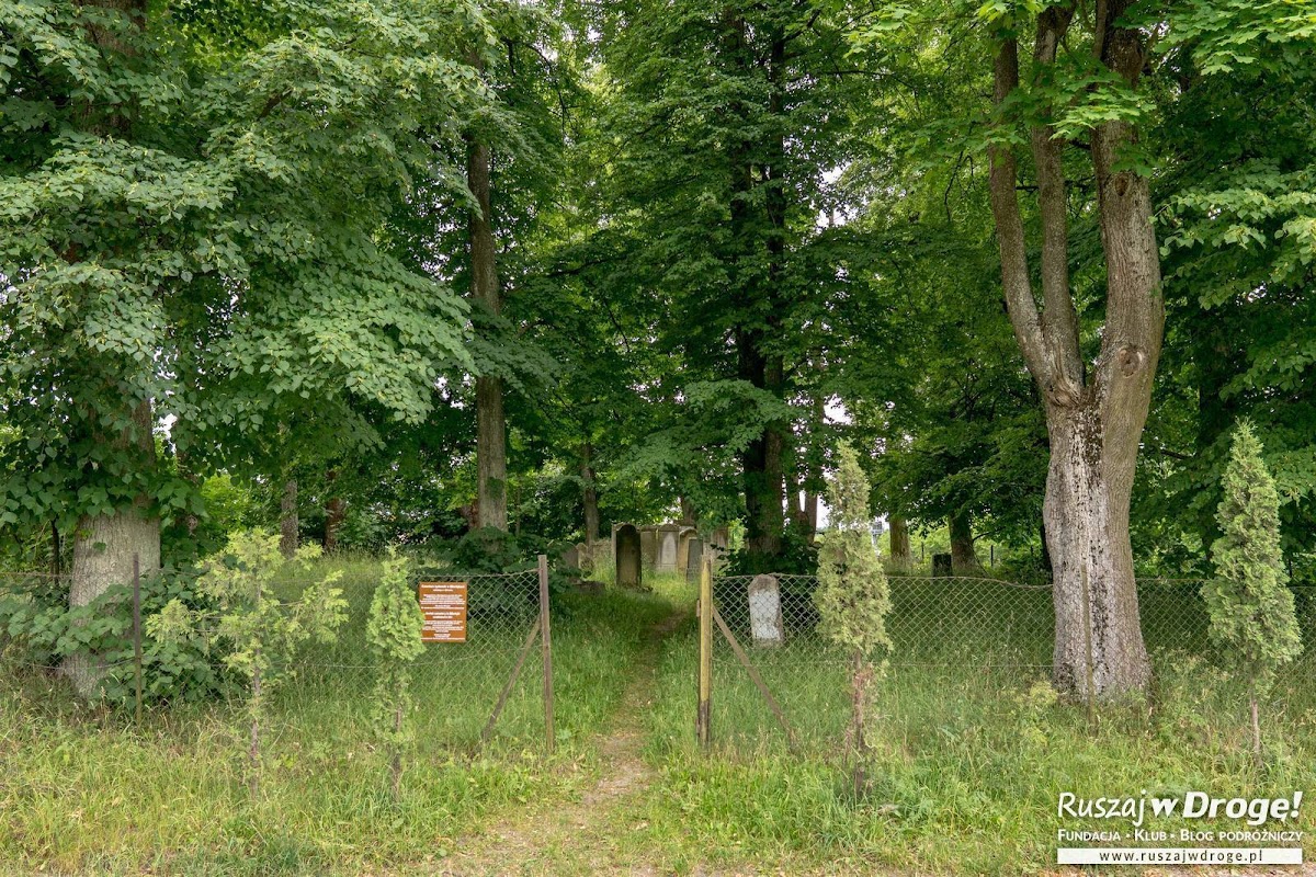 Mikołajki dawny stary cmentarz żydowski kirkut