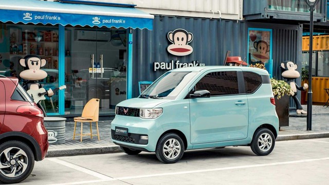 Mẫu ô tô điện đắt khách không tưởng, gây sốt với giá <a href=
