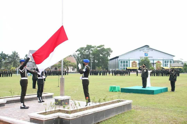 Kodam XII/Tpr Gelar Upacara HUT ke-77 Kemerdekaan RI