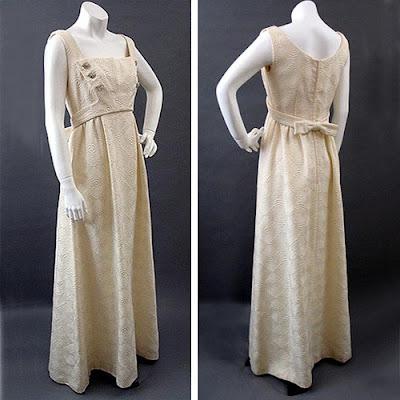 Intriguing 1960s Ivory Matelesse Evening Gown A lovely 1960s dress for the 