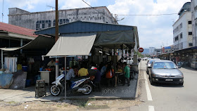 Laksa-Batu-Pahat-Glutton-Street-Johor
