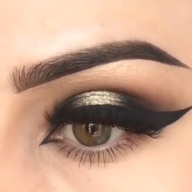 eye makeup