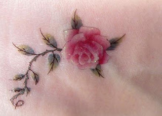 The Most Popular Flower Tattoo Design - Rose Tattoo with love and romance: tattoo art collection44444