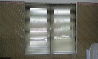 horisontal blinds