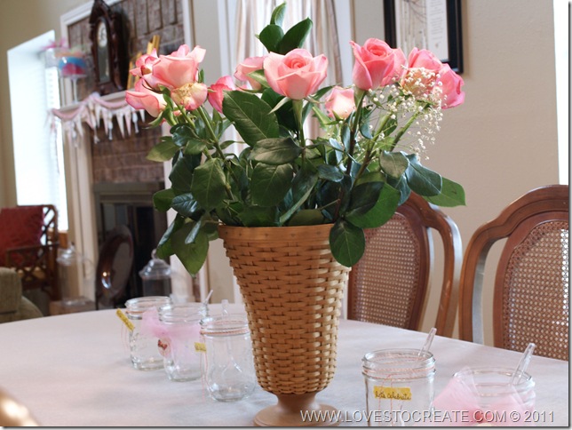 MOTHERS DAY DECOR