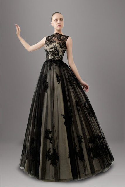 high-neck-lace-sleeveless-tulle-a-line-black-wedding-dress