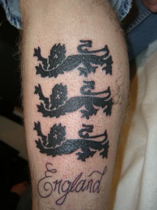 Source url:http://www.greattattoos.net/2010/05/football-tattoos.html