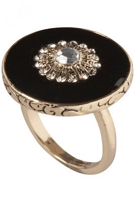 Kate Moss' Fall Collection Ring For Topshop4