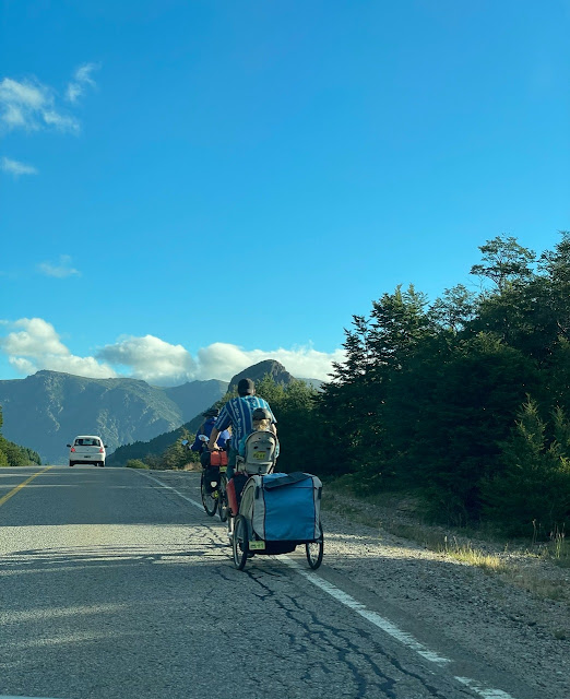 Ushuaia de carro: roteiro de 35 dias de viagem em família desde Foz do  Iguaçu - Felipe, o pequeno viajante