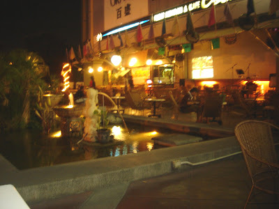 The cafe outside Prangin Mall which has a live band every night