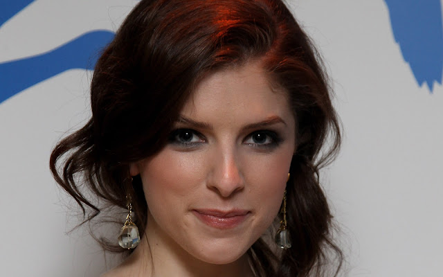 Anna Kendrick Wallpapers Free Download