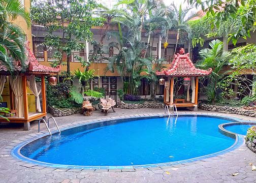 Daftar Hotel Dan Villa Kolam Renang Di Lembang