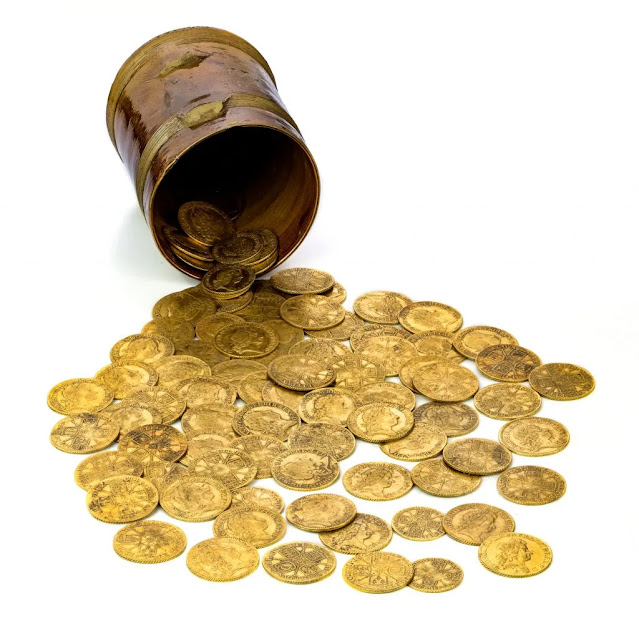 Το δοχείο με το θησαυρό χρυσών νομισμάτων