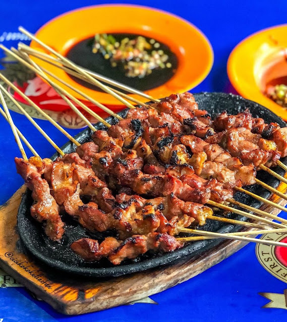 Sate kambing muda