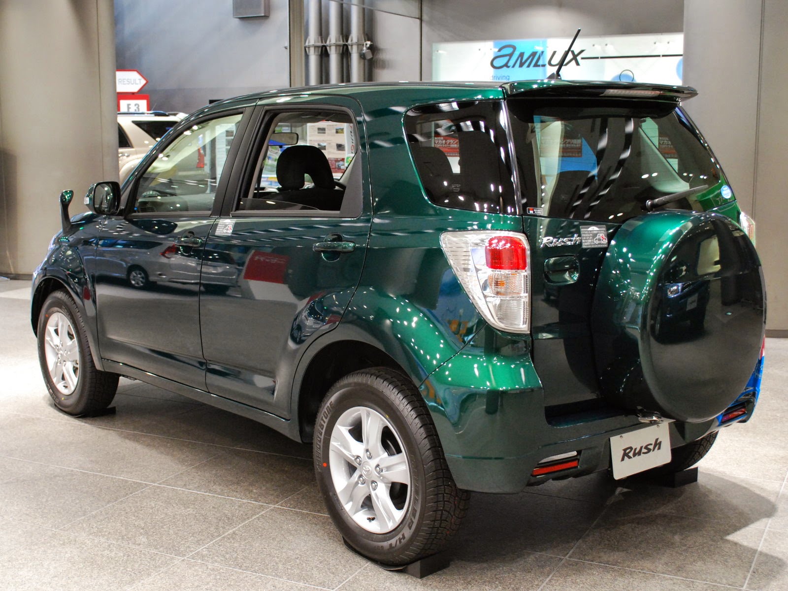 Gambar Modifikasi Warna Toyota Rush Terlengkap Modifikasi Mobil Sedan