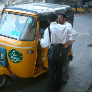 Even Rs 5 lakh could not corrupt this Bengaluru auto driver