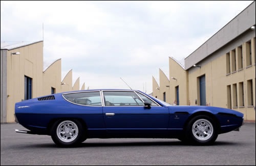 The Lamborghini Espada was set and two NACA ducts that feed the V12 