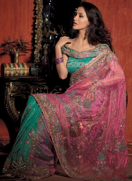 trend fashion Gaun sari elegan khas india