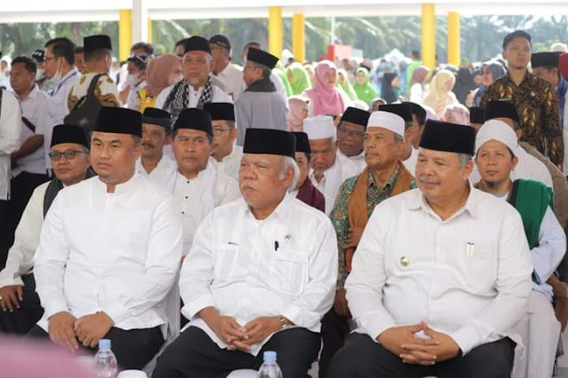 Wako Solok Hadiri Peresmian Masjid Agung Dharmasraya