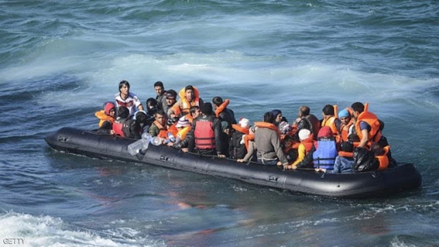انقاذ 50 مرشحا للهجرة غير الشرعية بعرض سواحل العيون