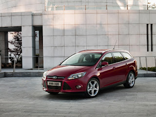 2012-Ford-Focus-16