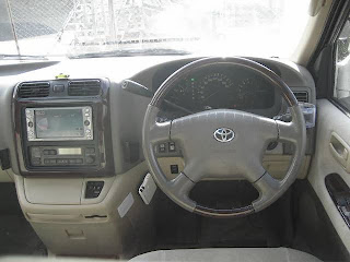 2000 Toyota Grand Hiace