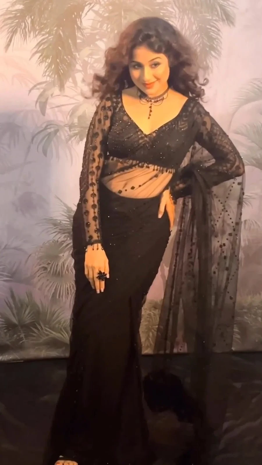 Paridhi Sharma navel sheer black saree hot tv actress