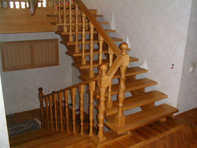 Hé lộ nguyên tắc thiết kế cầu thang gỗ bạn nên biết