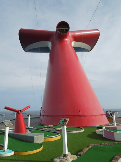 Carnival Victory mini-golf