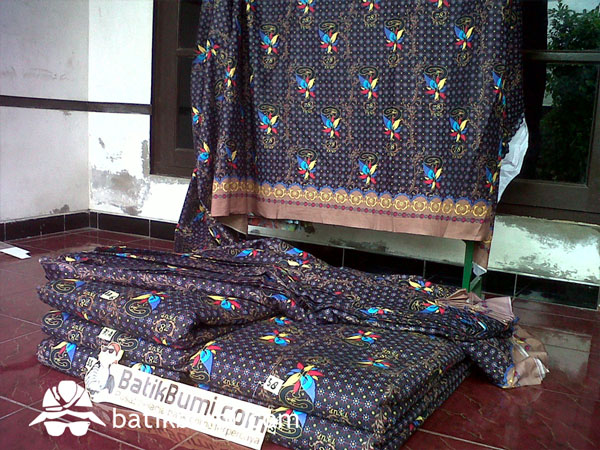 Cara Membuat Batik Printing Manual