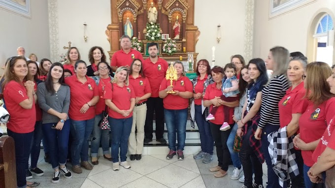 GRUPO DE CATEQUISTAS DE CRICIÚMA FAZ ROMARIA À TERRA DE ALBERTINA