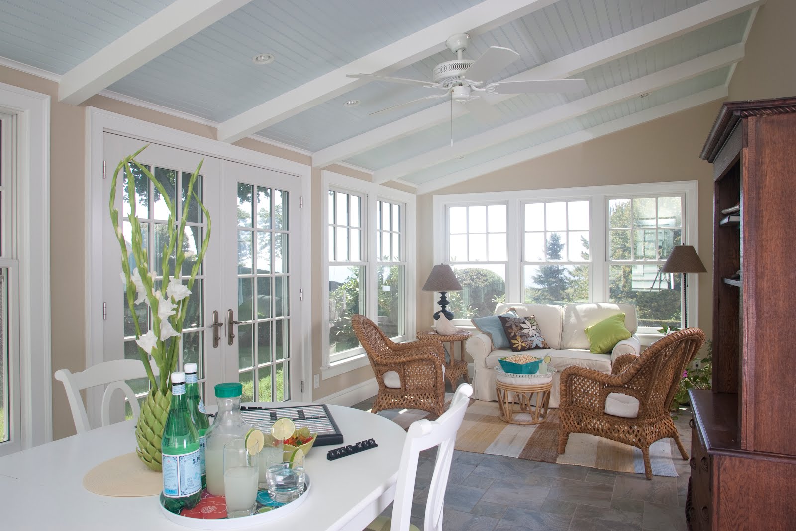 Covenant Kitchens & Baths, Inc.: Beach Beauty: Fresh Kitchen ...