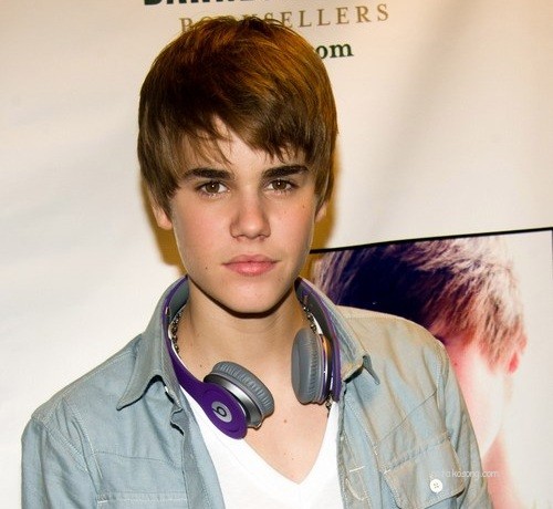 justin bieber headphones. justin bieber headphones eats