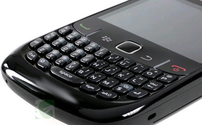 BlackBerry Curve 8520 image