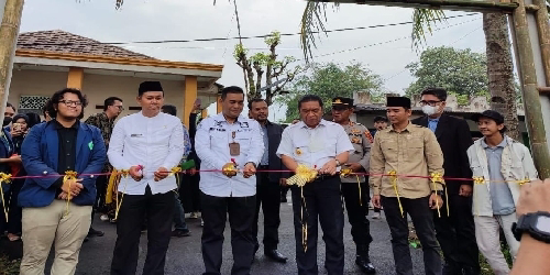 Pj Gubernur Banten Al Muktabar Dukung Budidaya Serai Wangi Kabupaten Tangerang