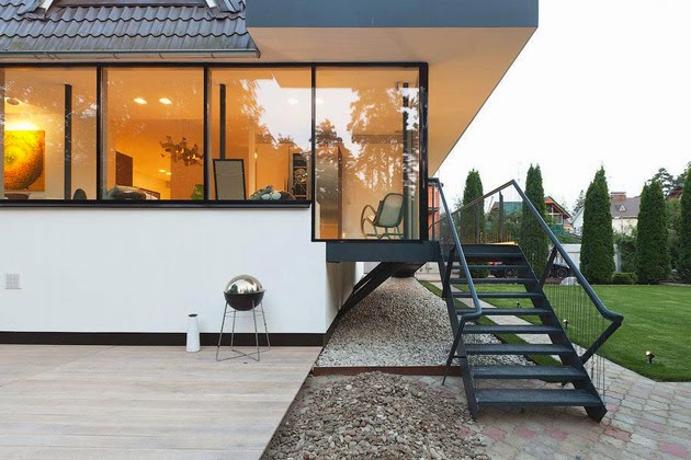  Desain  Rumah  Modern Dengan Lantai  Atas  Melengkung 