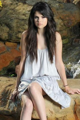 beautiful selena gomez skirt images