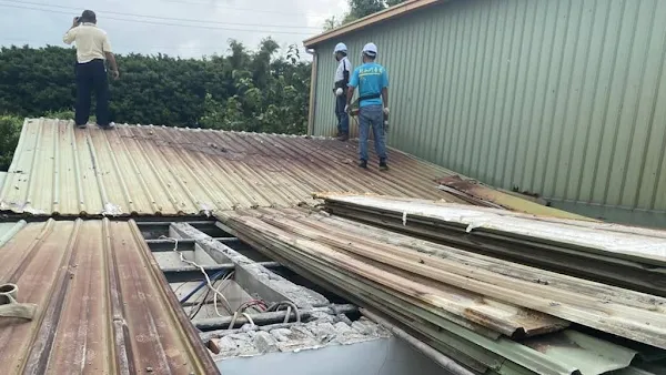 聽障男一家5口住漏水屋 彰化行善團協助修繕房屋