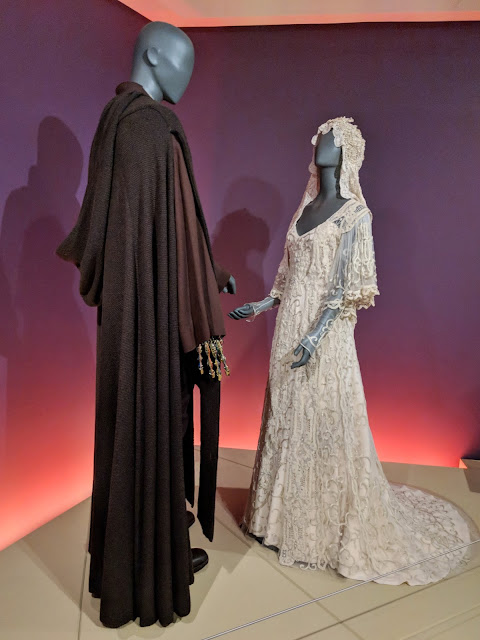 Anakin and Padme wedding clothes