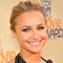 hot Hayden Panettiere pics gallery